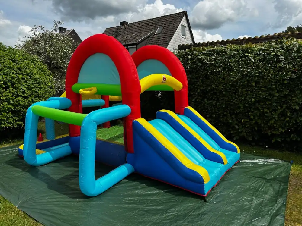 Kindergeburtstag mit Hüpfburg: Tipps für den perfekten Tag